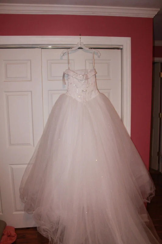 David's Bridal Strapless Tulle Ball Gown with Beaded Satin Bodice